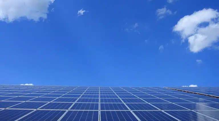 Can Solar Energy Reduce Carbon Footprint?